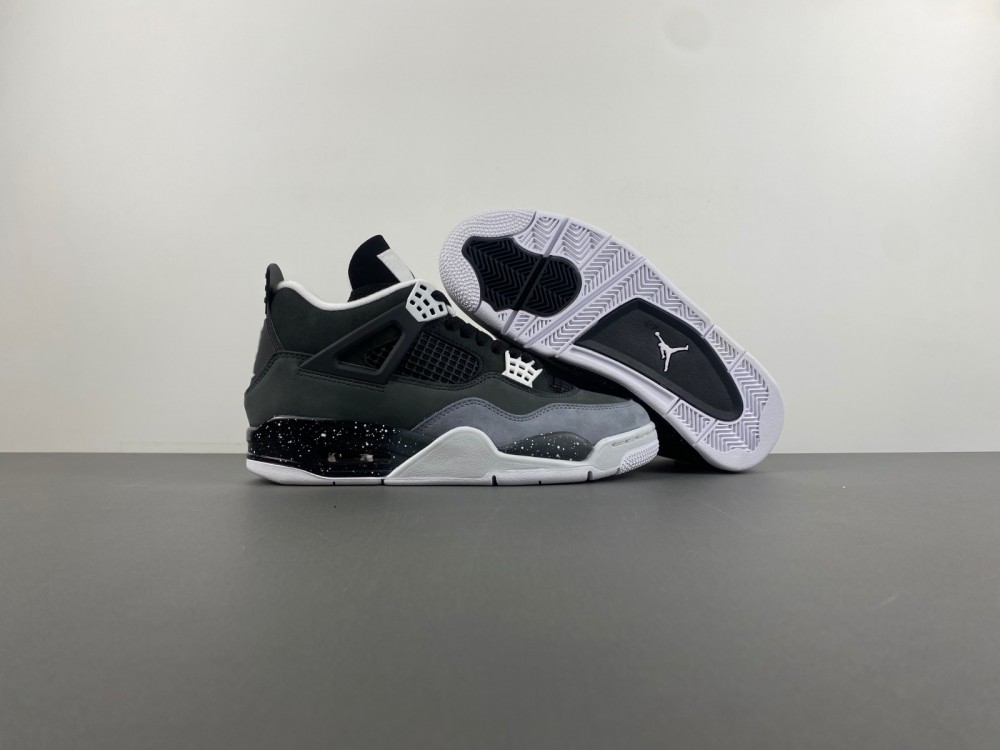 AIR JORDAN 4 RETRO ‘FEAR’