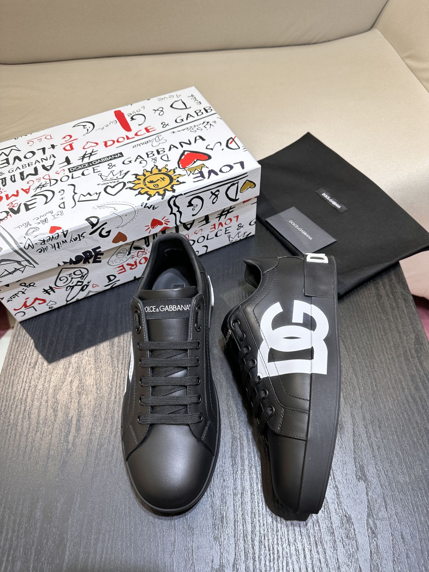 DG SNEAKERS